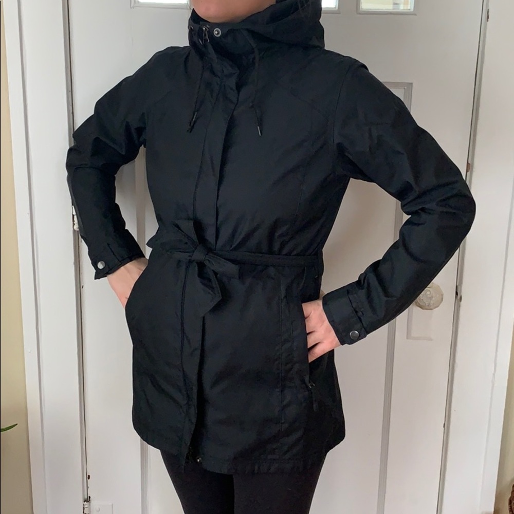 Columbia Omni Shield Rain coat